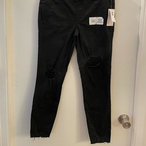 BNWT Old Navy Black Jeggings